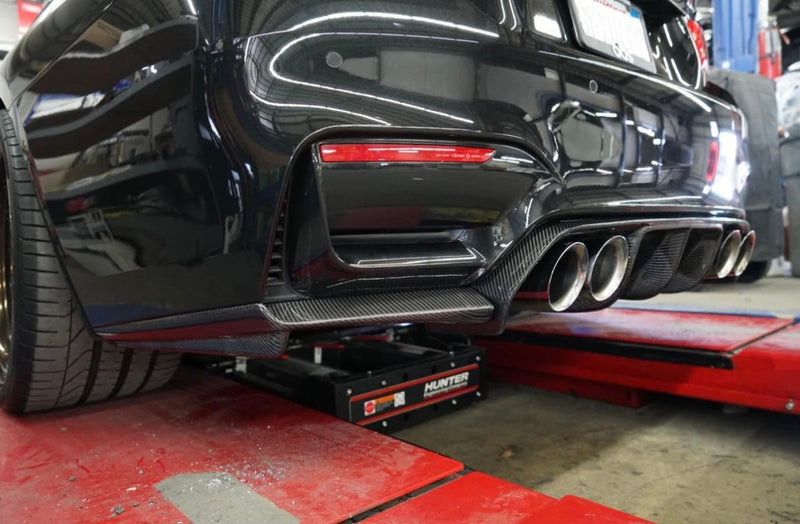 F8X M3/M4 Carbon Fiber V Style 3PC Rear Diffuser - F80/F82/F83